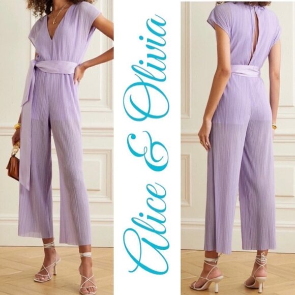 NWT ALICE & OLIVIA Mitsue Plisse Pleated Lavender Pastel Wide Leg Jumpsuit, Sz 2 - Picture 1 of 9